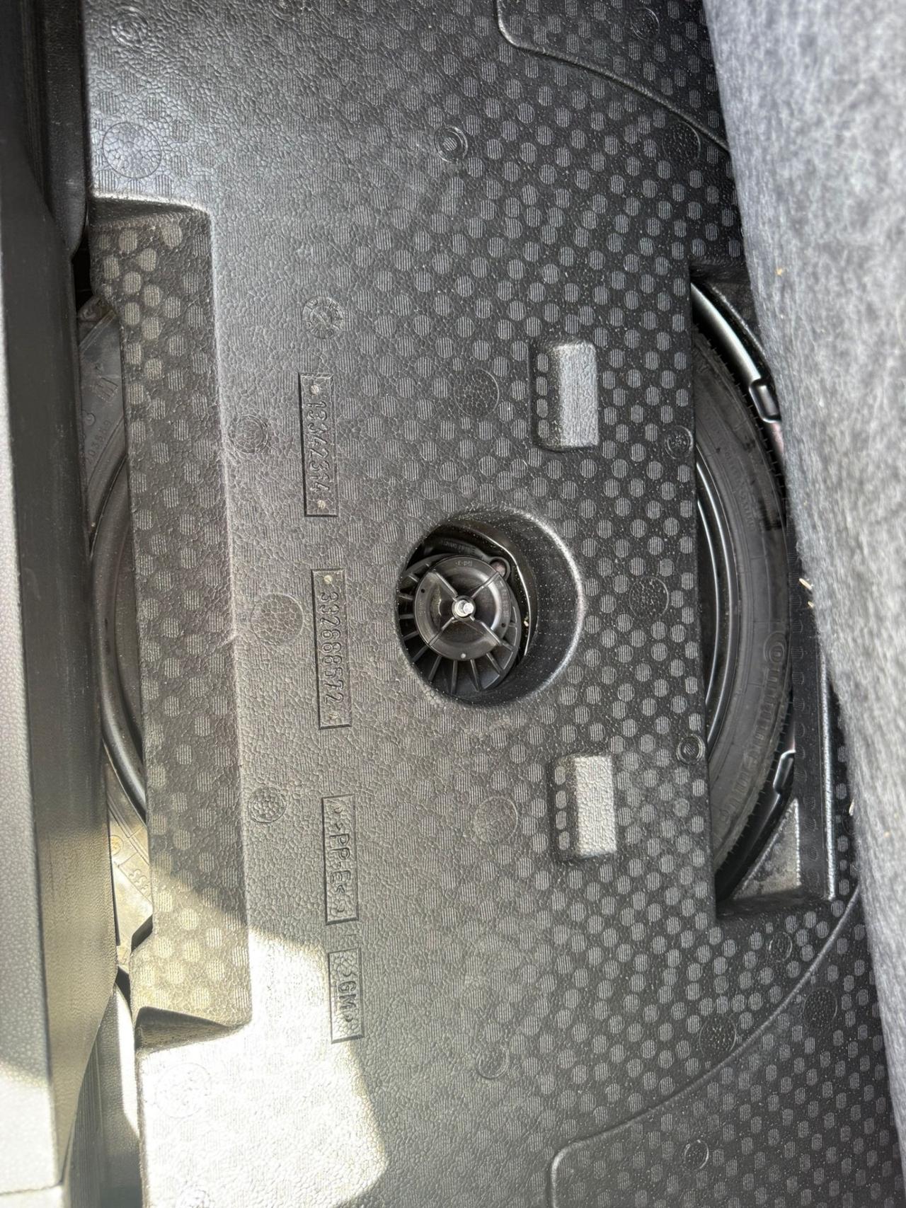 Opel Astra 2.0 CDTI 165CV - Navi-Cerchi 19