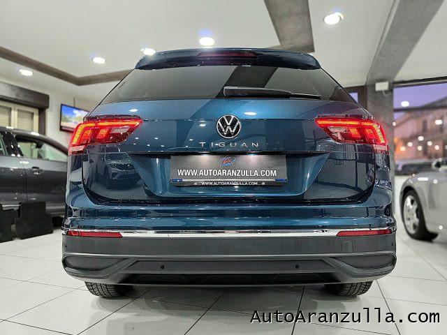 VOLKSWAGEN Tiguan 2.0 TDI 122CV SCR Life Navi - Fari Led