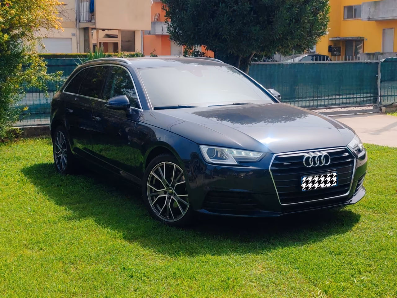 Audi A4 2.0 TDI 150 CV S tronic Sport 2017