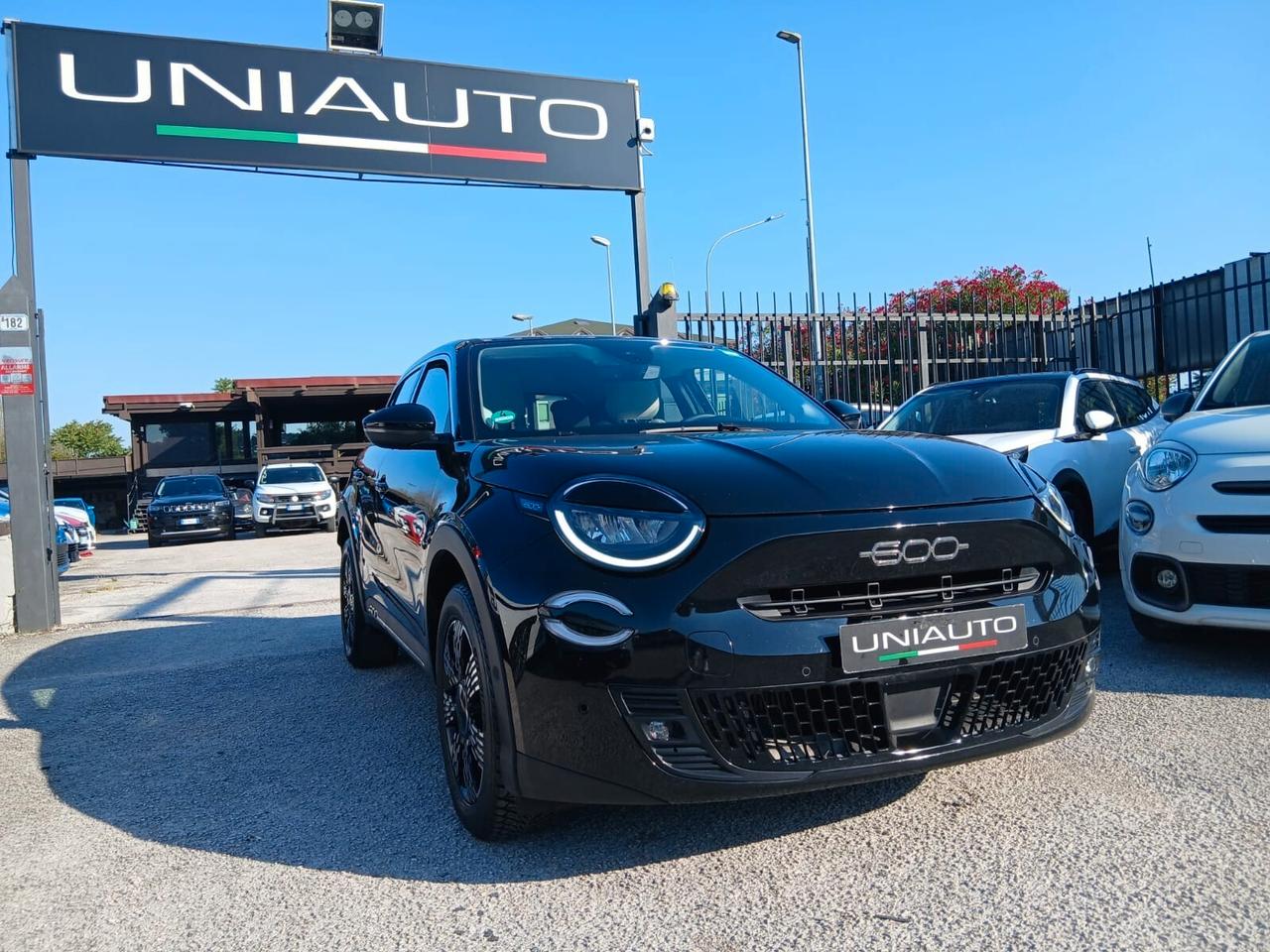 Fiat 600 Hybrid 100 CV DCT MHEV
