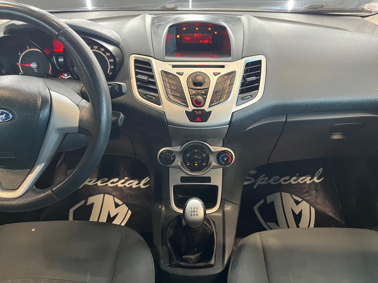 Ford Fiesta 1.2 60CV 5 porte Titanium OK NEOPATENTATI