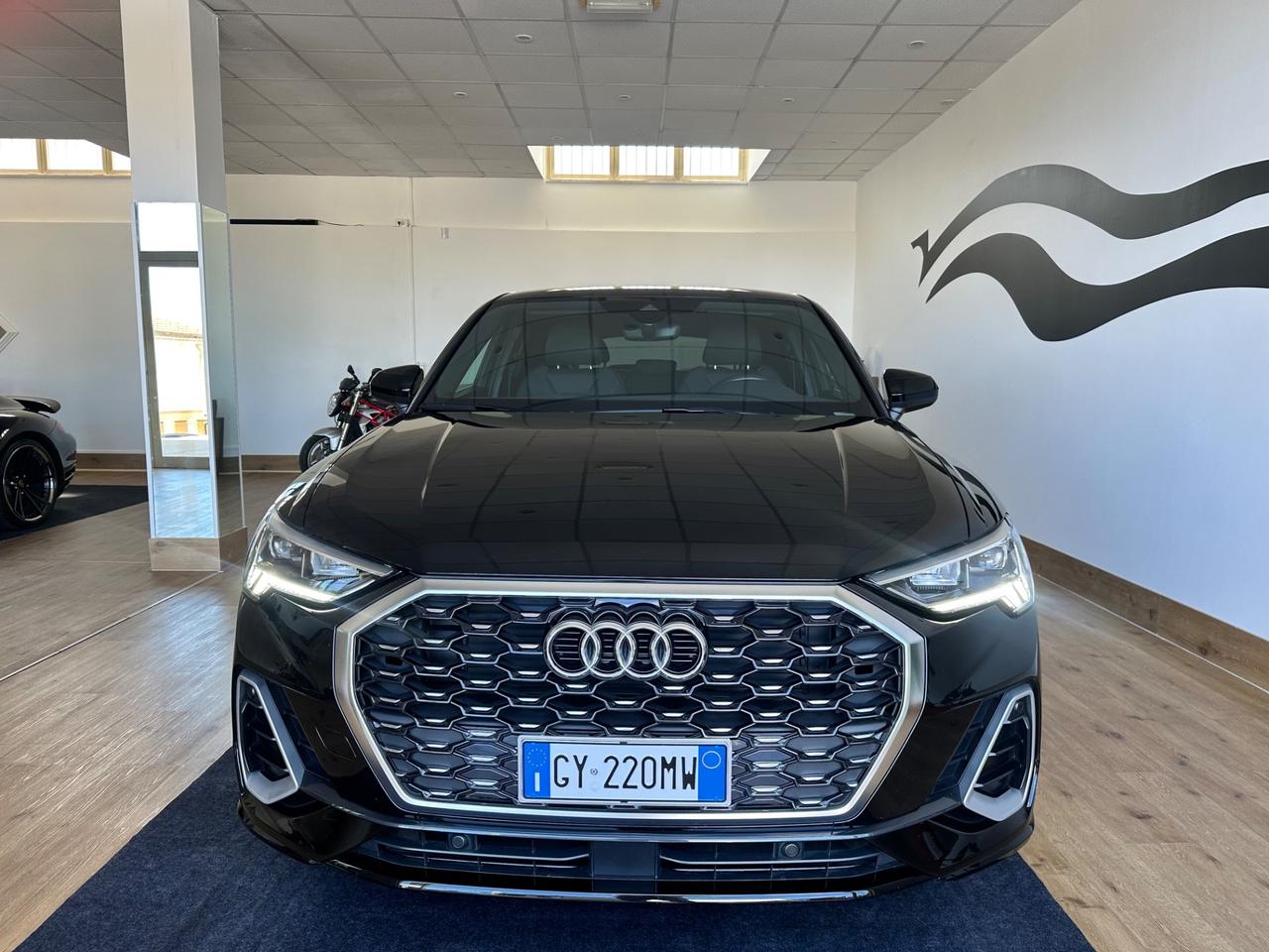 Audi Q3 35 TDI S tronic S line edition