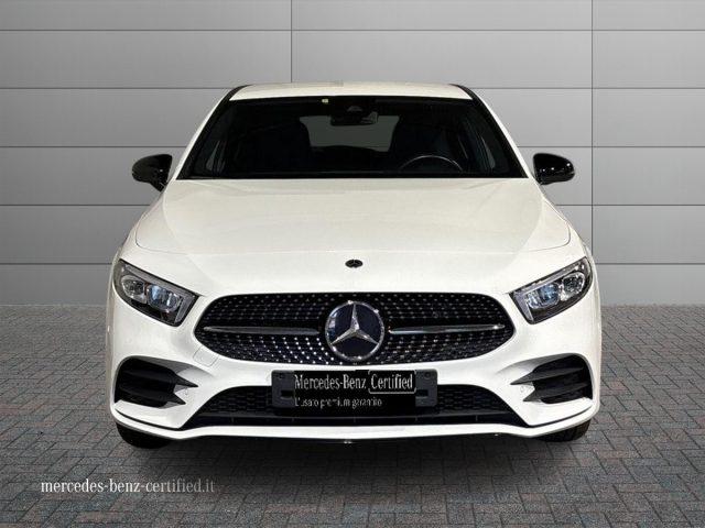 MERCEDES-BENZ A 250 e hybrid EQ Premium