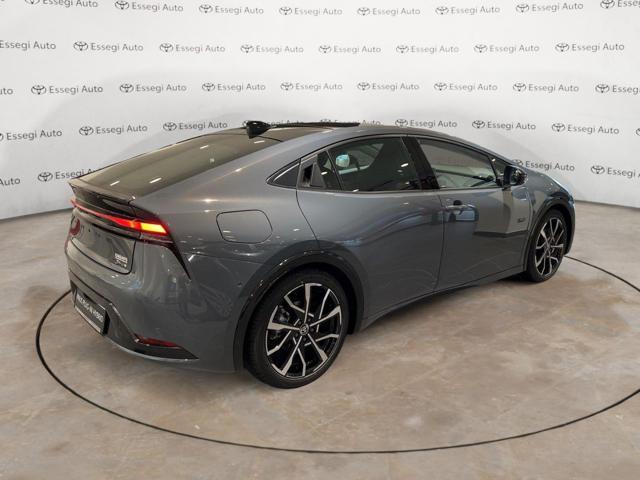 TOYOTA Prius 2.0 Plug-in Hybrid Lounge +