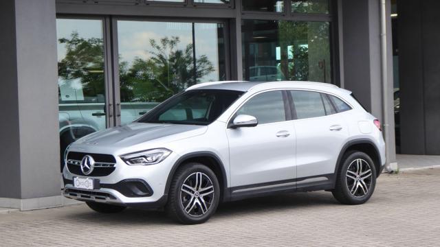 MERCEDES-BENZ GLA 250 e hybrid EQ Sport Plus
