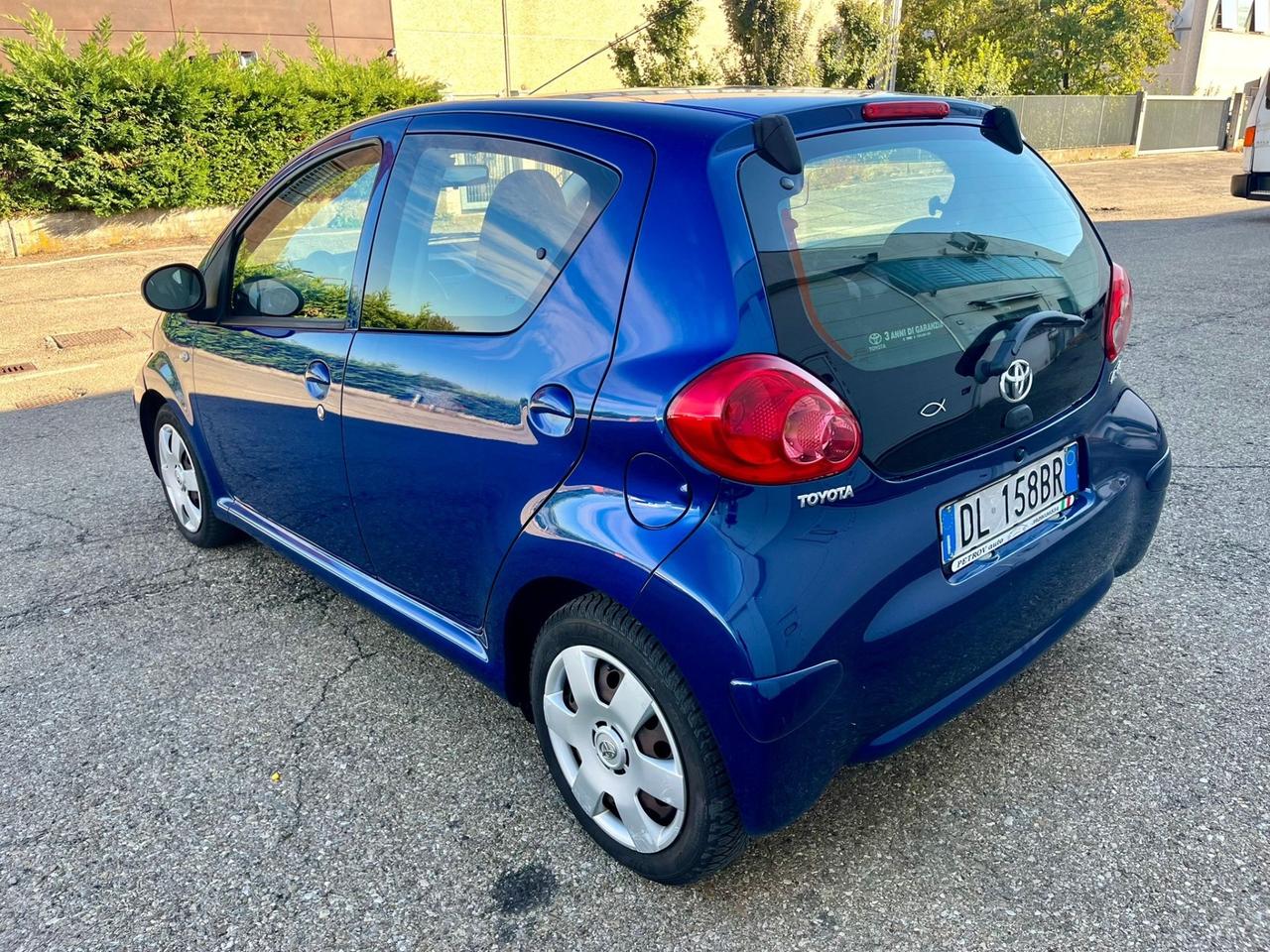Toyota Aygo 1.0benz 2007 108.000km cambio robotizzato