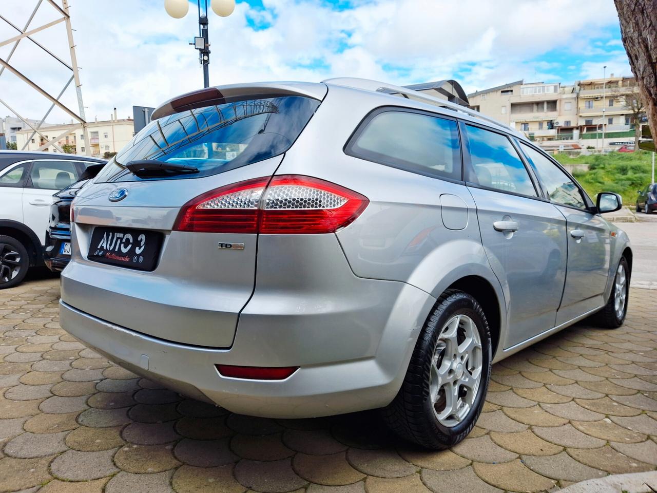 Ford Mondeo 2.0 TDCi 140 Cv Station Wagon Ghia DPF