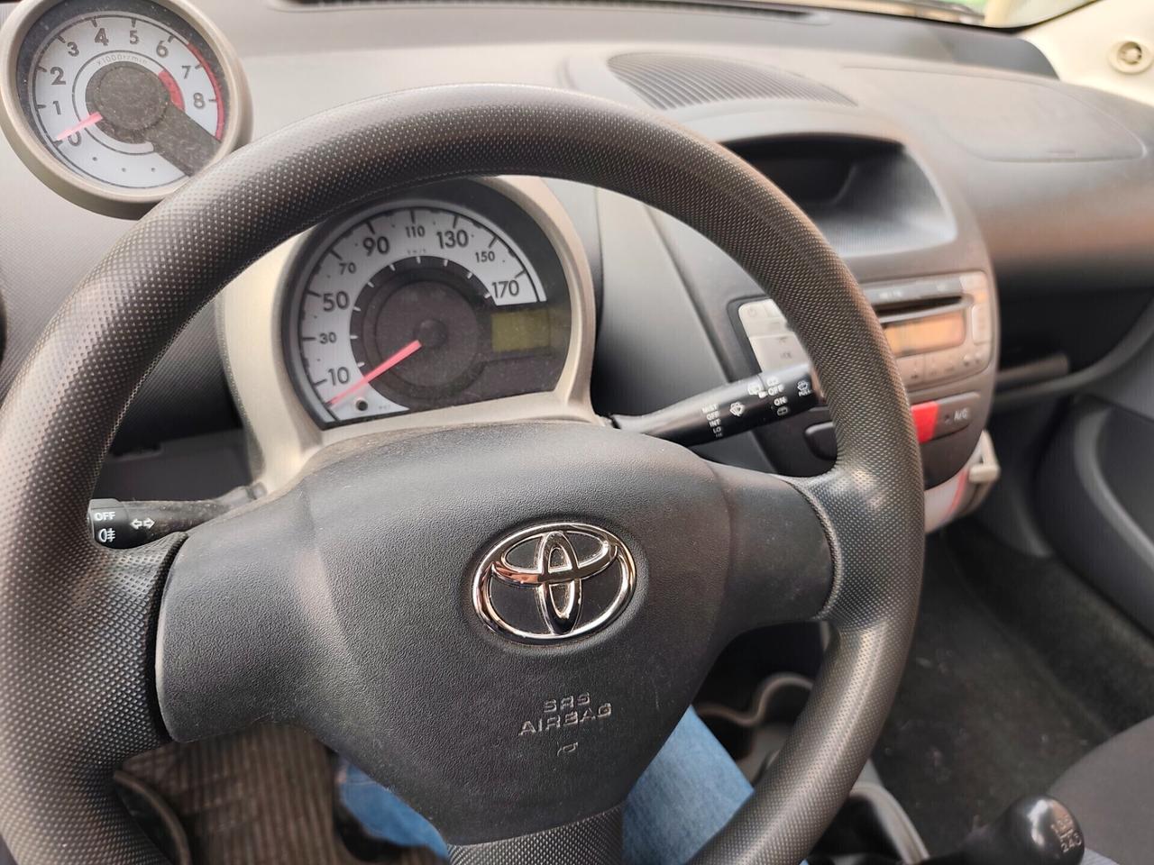 Toyota Aygo 1.0 Benz euro 4 neopatentati