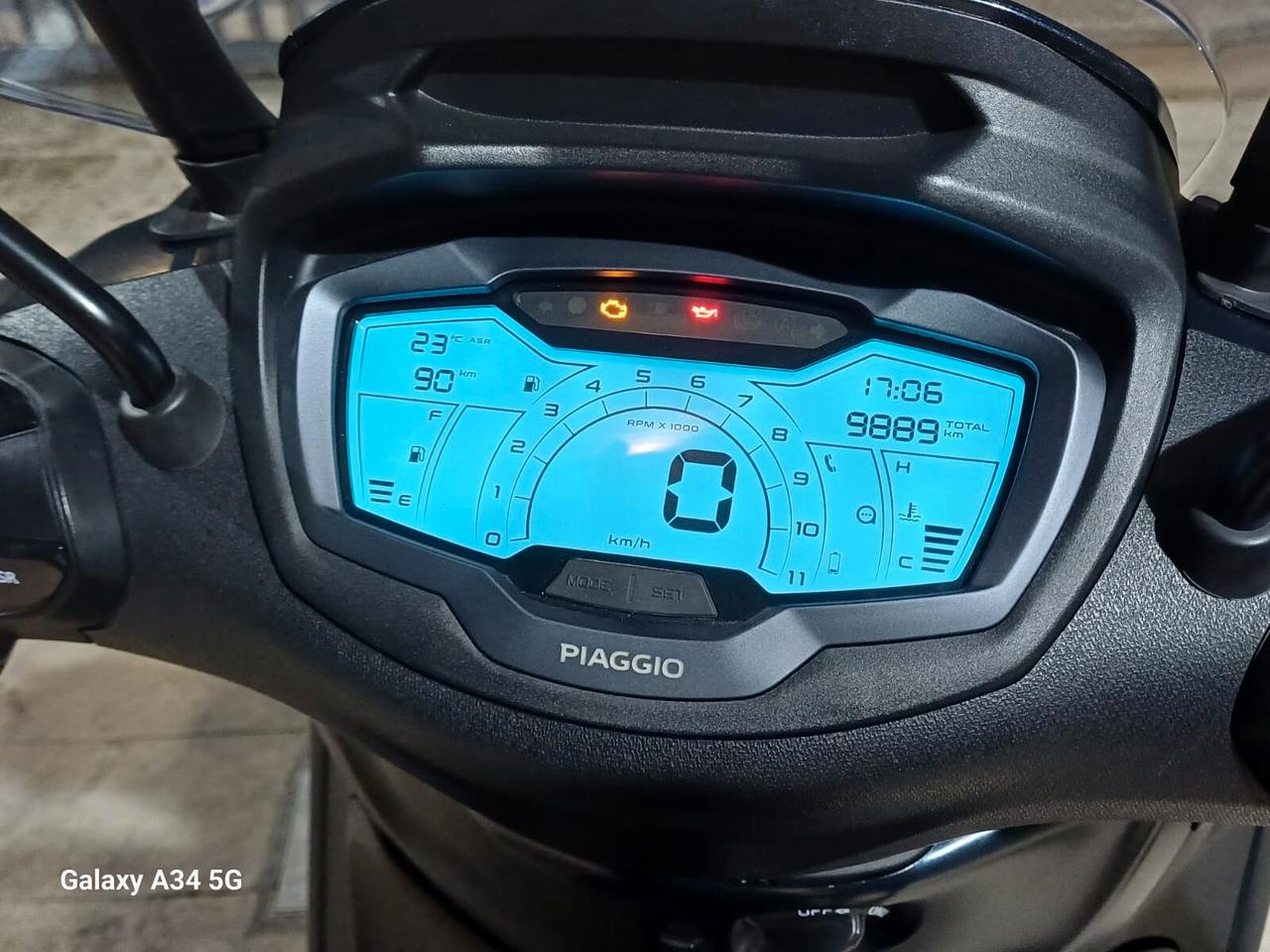 Piaggio Beverly 400 i.e.