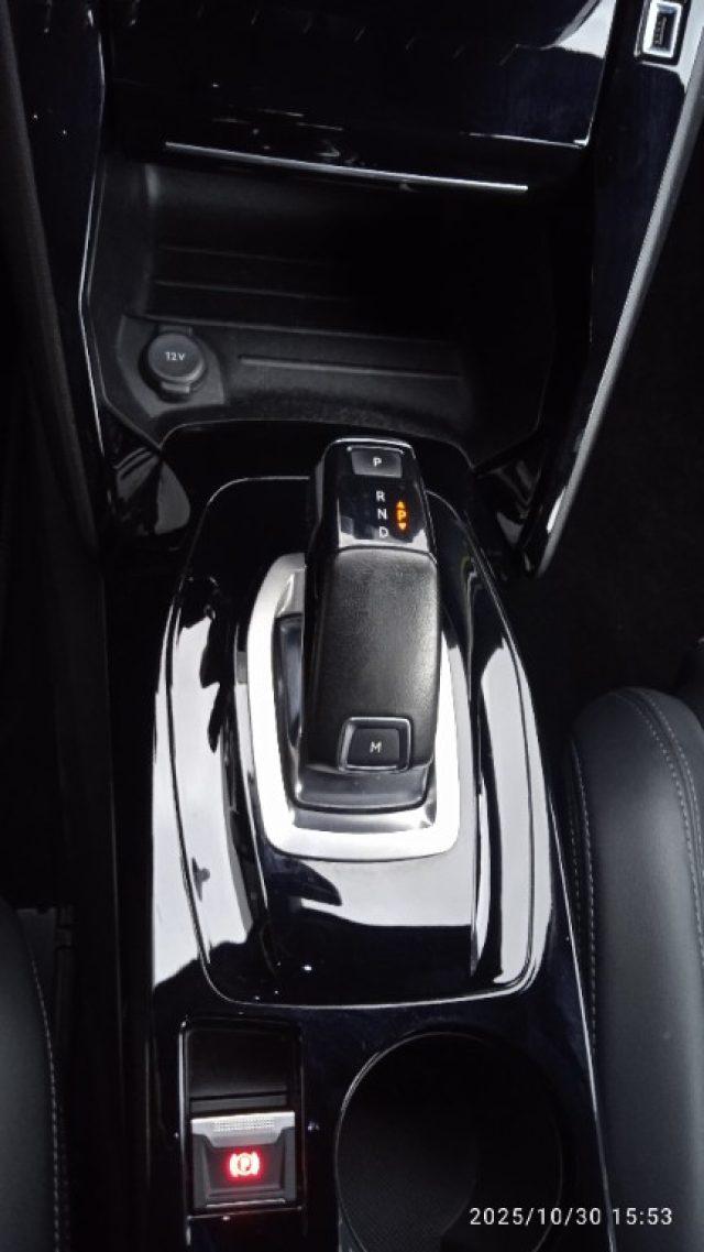 PEUGEOT 2008 BlueHDi 130 S&S EAT8 GT