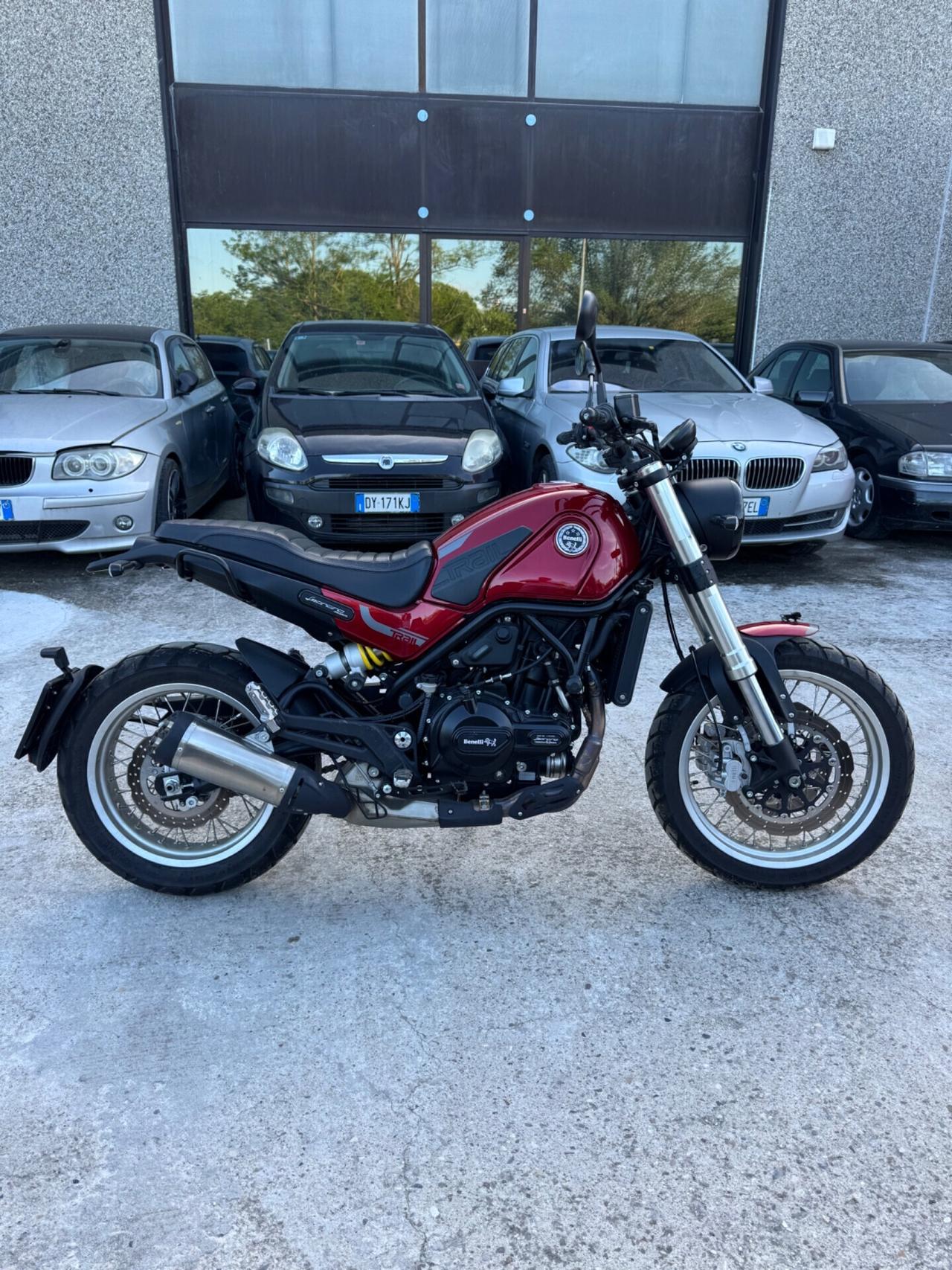 Benelli Leoncino 500 TRAIL