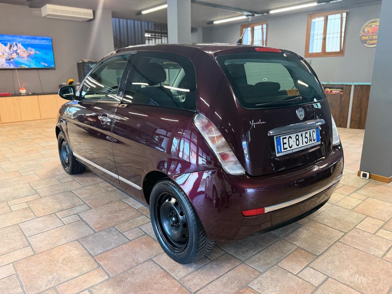 Lancia Ypsilon 1.2 69 CV Platinum