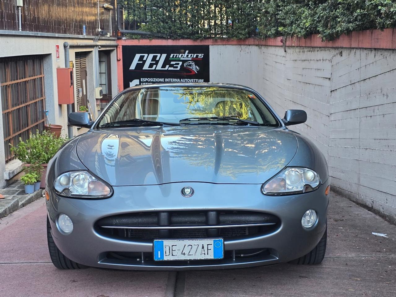 Jaguar XK XK8 4.2 V8 Coupé - Tutti tagliandi Ufficiali Garanzia totale 12 mesi