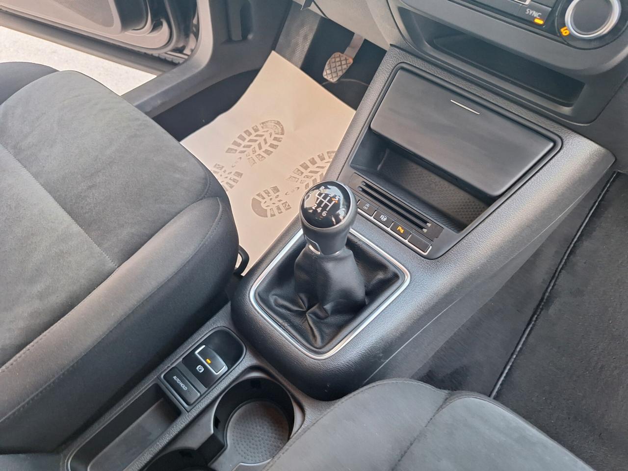 Volkswagen Tiguan 2.0 TDI 110CV SPORT 148000 KM