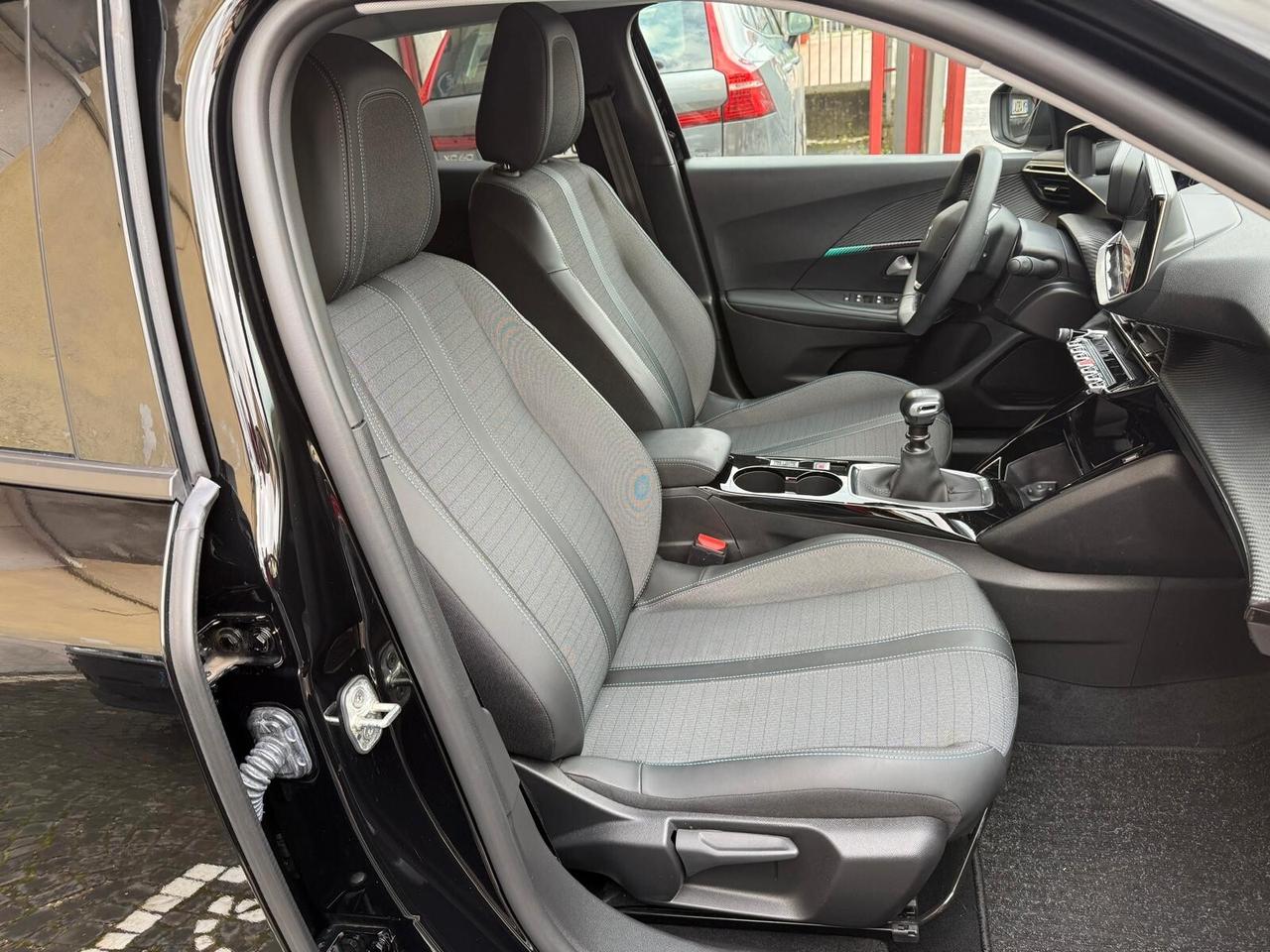 Peugeot 2008 BlueHDi 110 Allure Pack 2023