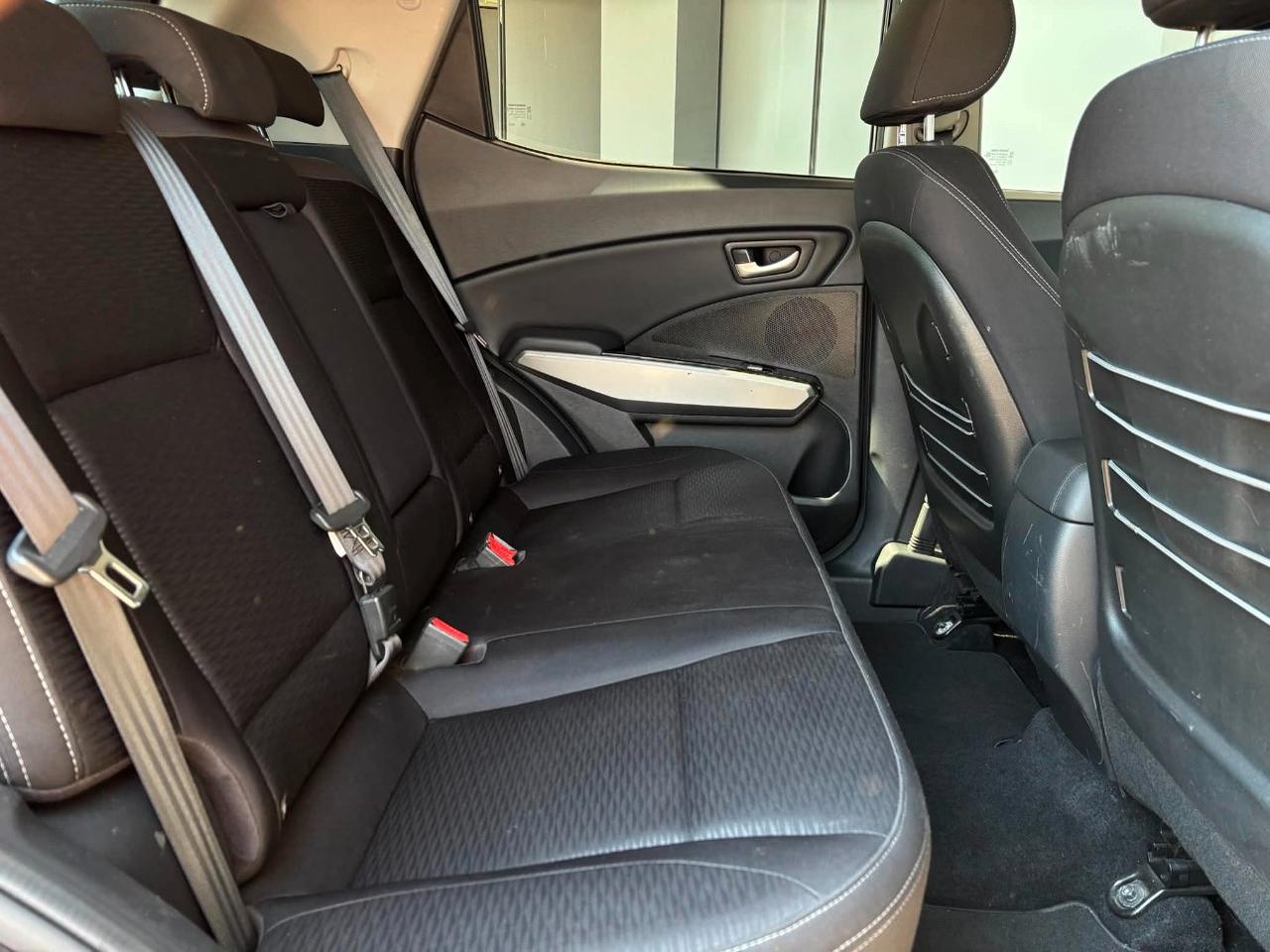 SsangYong Tivoli 1.6 EXCLUSIVE 2WD AUTO