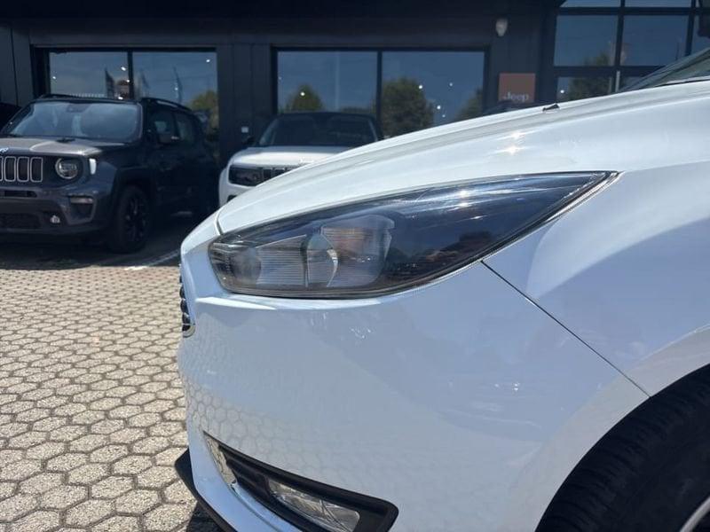 Ford Focus 5P 1.5 TDCI TITANIUM S&S 120CV MY17