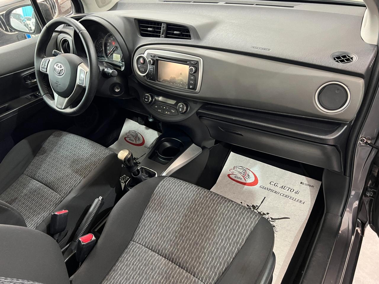 Toyota Yaris 1.0 69 CV - LOUNGE - 2014