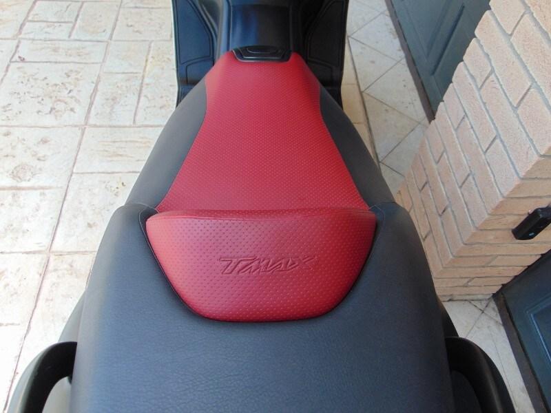 Yamaha T Max