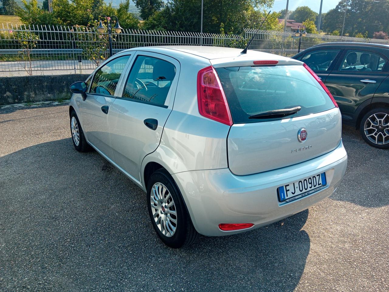 Fiat Punto 1.3 MJT II S&S 95 CV 5 porte Street