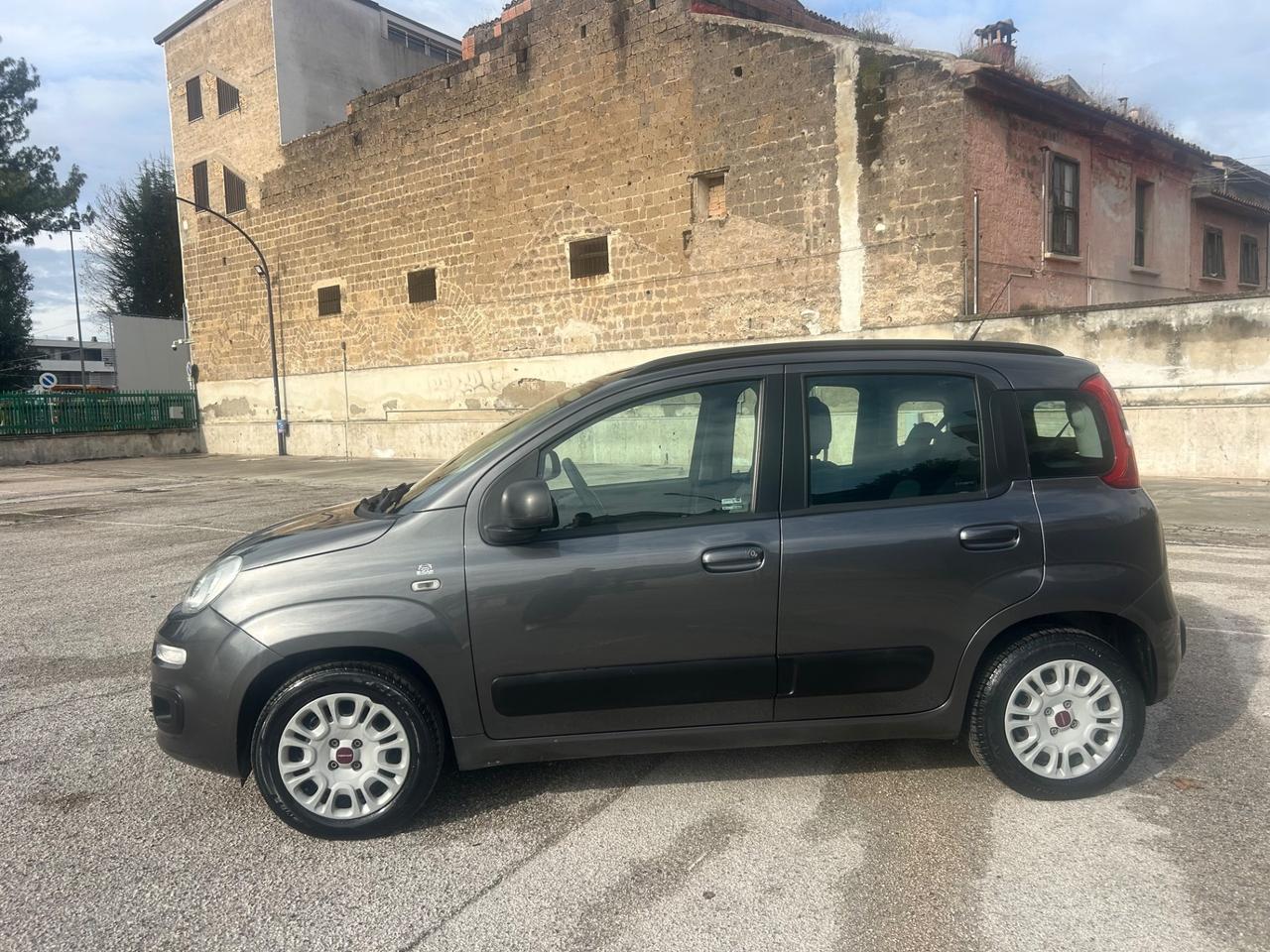 Fiat Panda 1.2 Connected by Wind