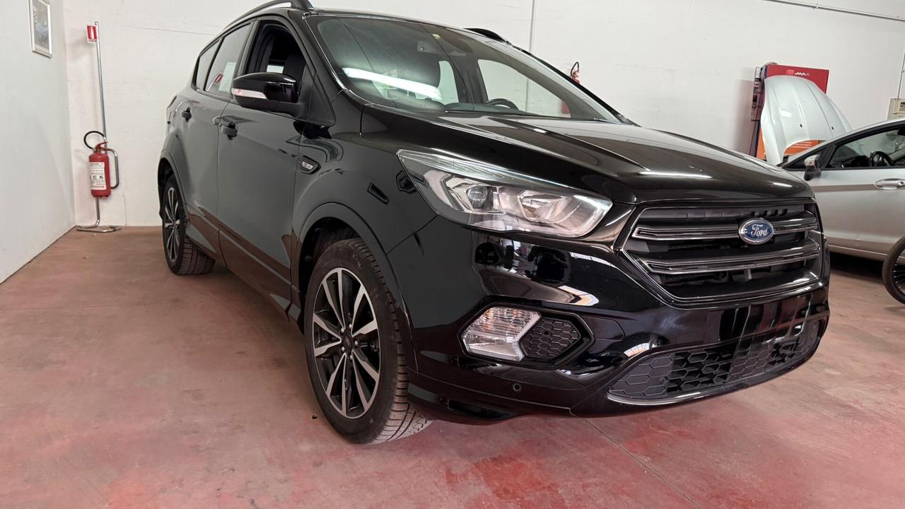 Ford Kuga 2.0 TDCI 120 CV S&S 2WD ST-Line