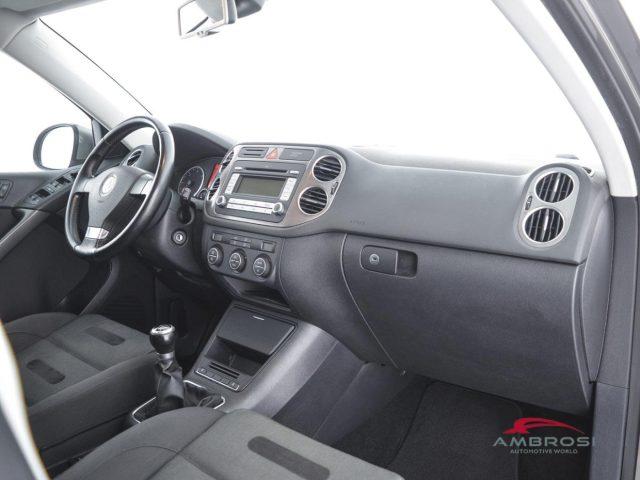 VOLKSWAGEN Tiguan 2.0 TDI DPF 4MOTION Sport & Style