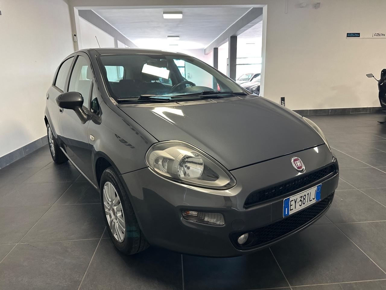 FIAT PUNTO 1.2 BENZINA 69CV NEOPATENTATI UNIPRO