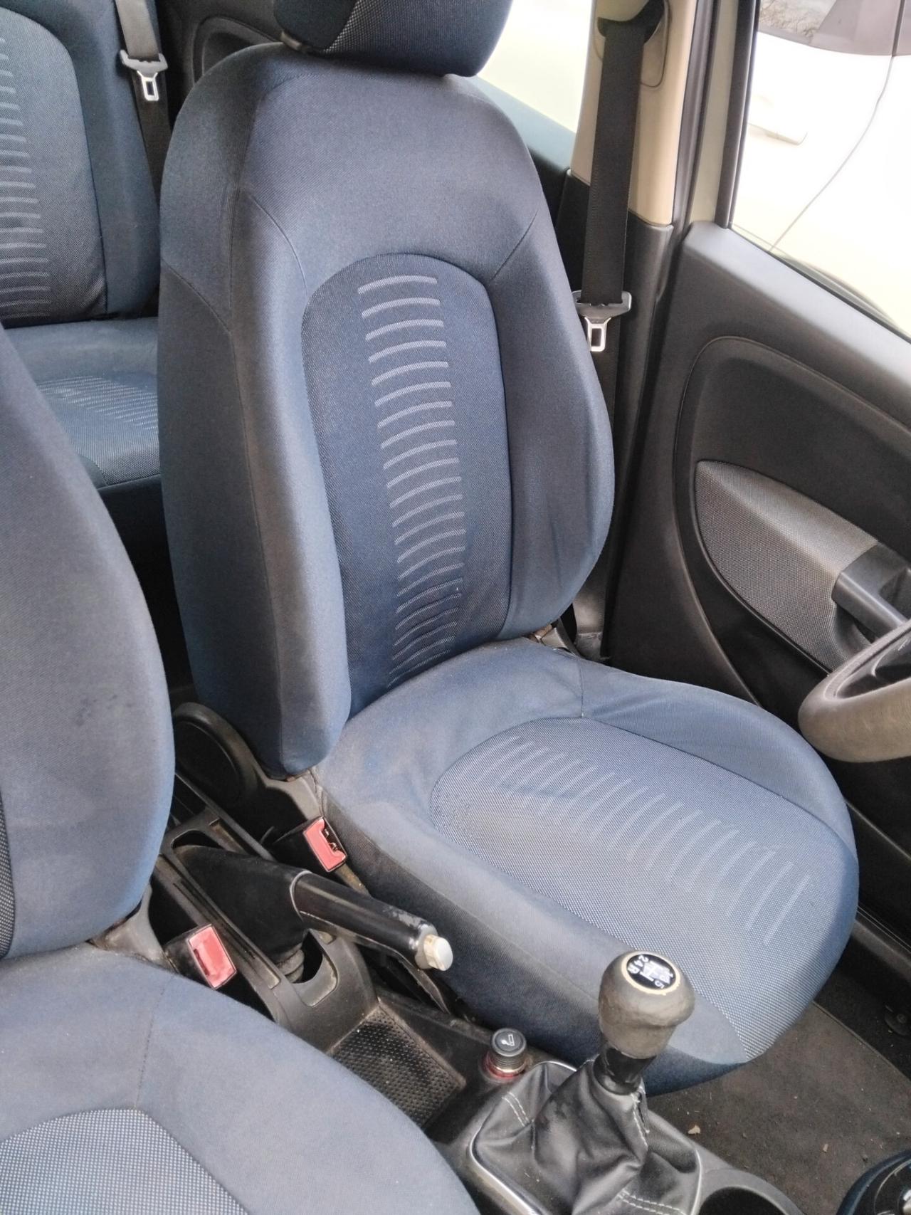 Fiat Grande Punto 1.3 MJT 75 CV 5 porte Active