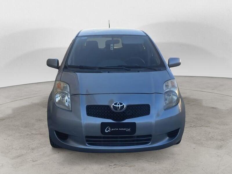 Toyota Yaris 1.4 D-4D SOL - CAMBIO AUTOMATICO
