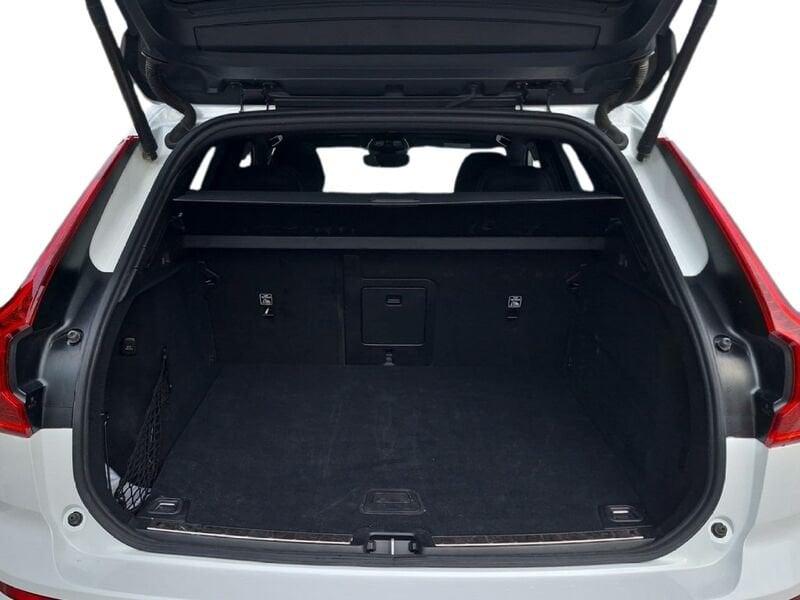 Volvo XC60 Recharge T6 Plug-in Hybrid 253+145 CV AWD Automatico Plus Dark