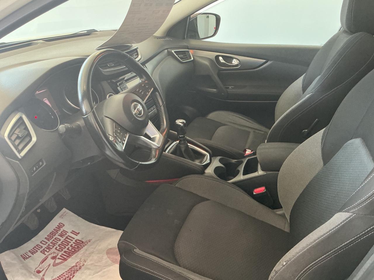 Nissan Qashqai 1.5 dCi N-Connecta