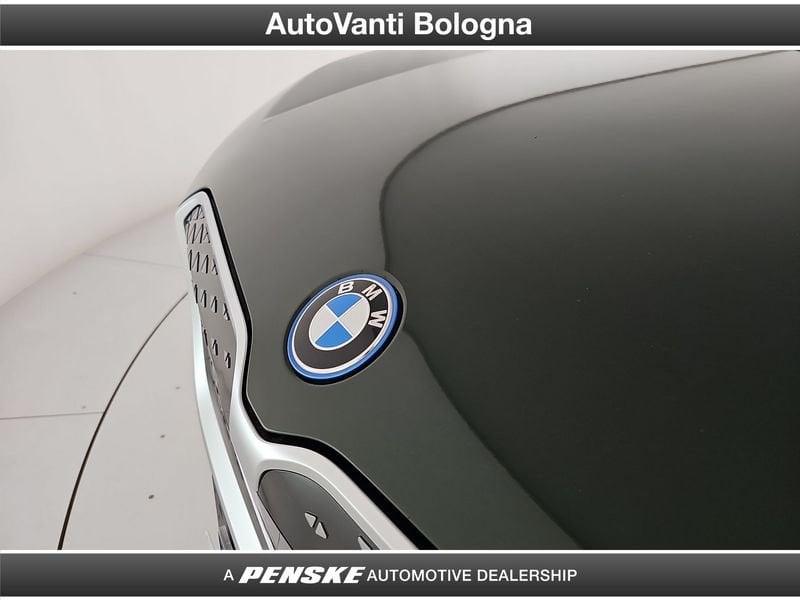 BMW iX1 eDrive 20 X-Line