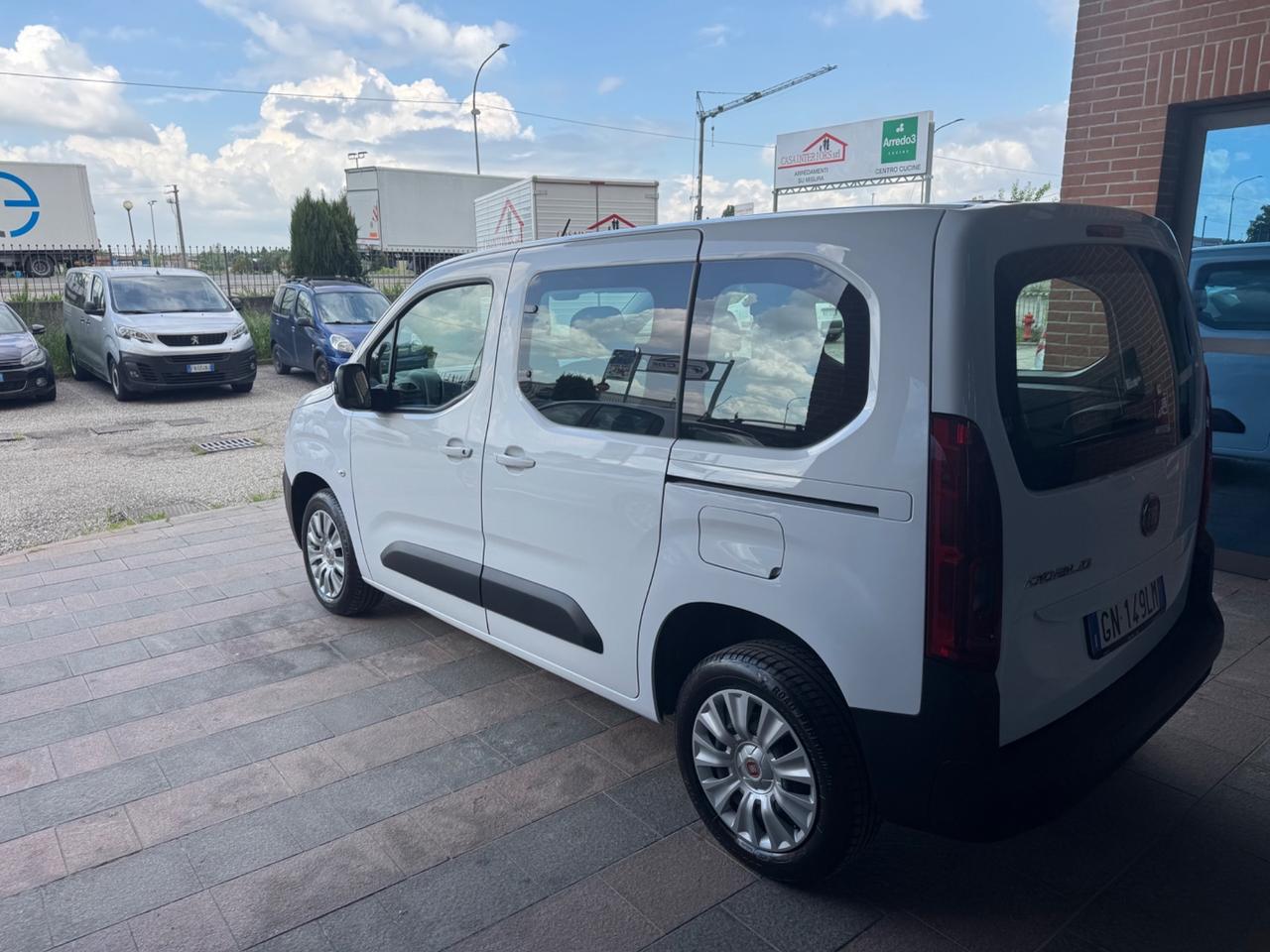 Fiat Doblo Doblò 1.6 MJT 105CV S&S PC Combi N1 Lounge. 5 posti