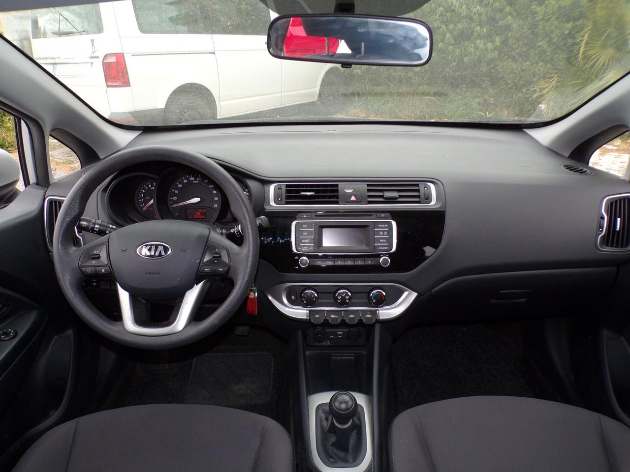 Kia Rio 1.2 CVVT 5p. Cool