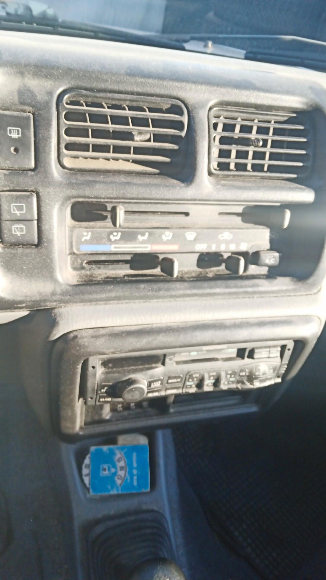 Suzuki Jimny 1.3i 16V cat 4WD JLX