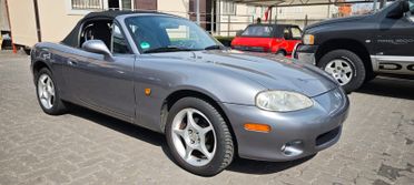 Mazda MX-5 1.6i 16V cat Rainbow
