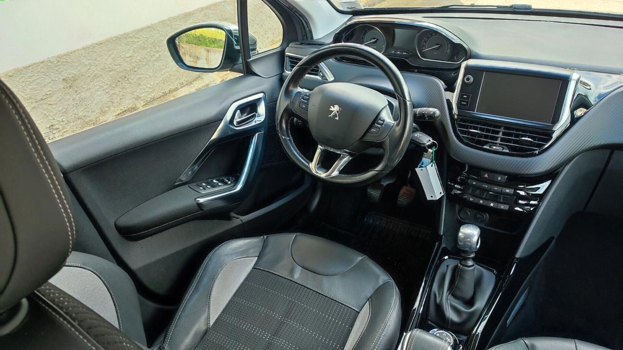 Peugeot 2008 1.6 e-HDi 115 CV Stop&Start Allure