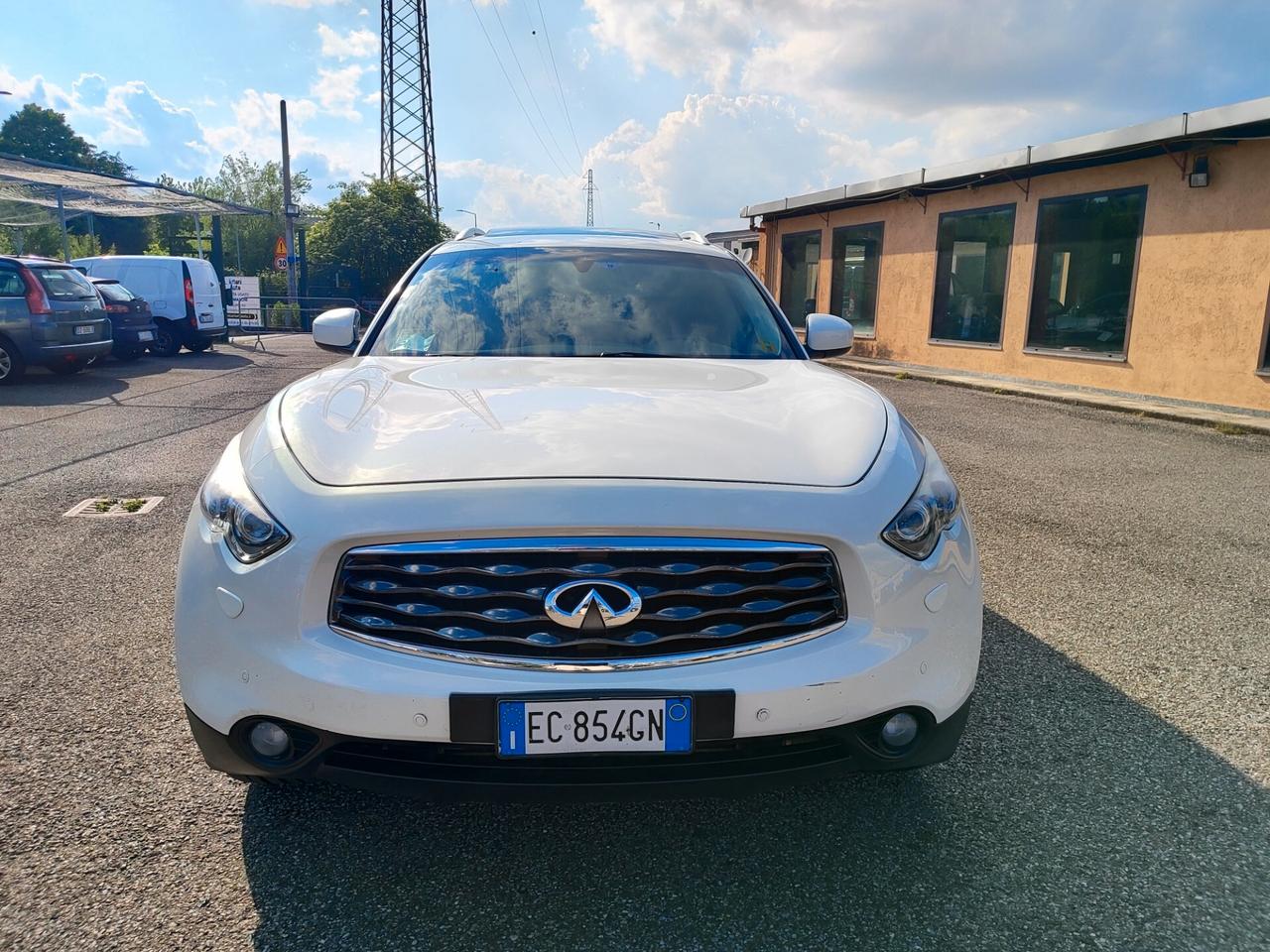 Infiniti FX FX30d S Premium