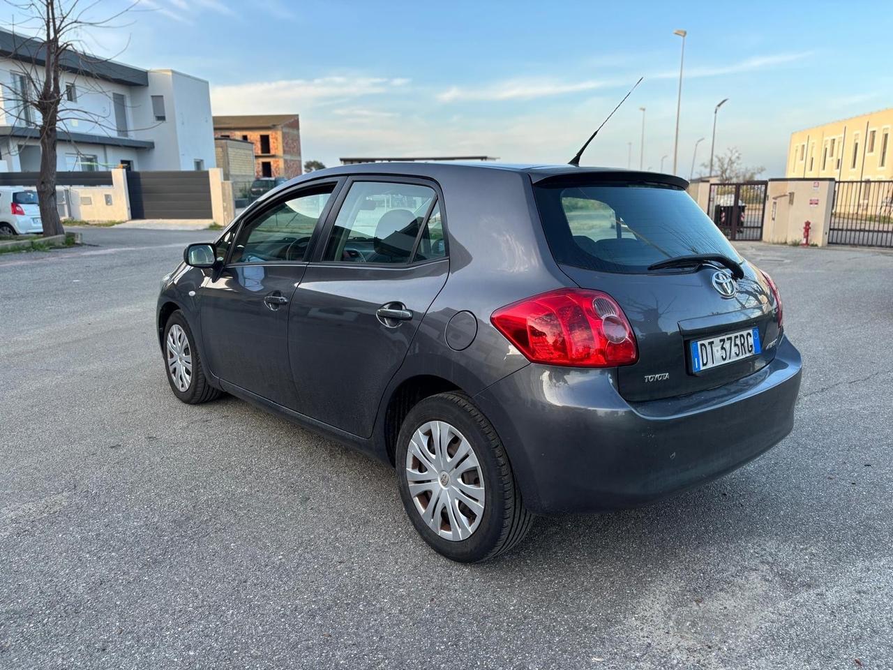Toyota Auris 1.4 D-4D 5 porte