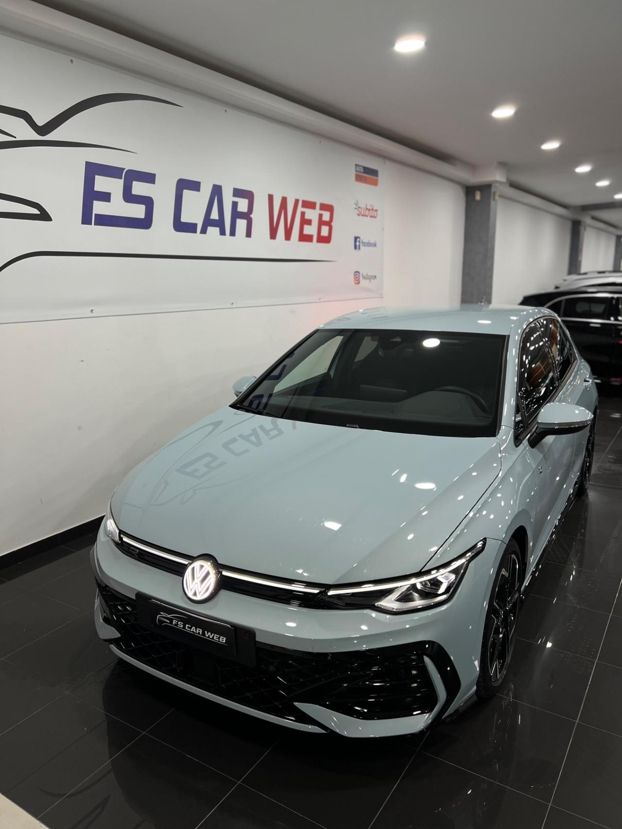 VOLKSWAGEN GOLF 8.5 2.0 TDI DSG R-Line Plus 150 cv