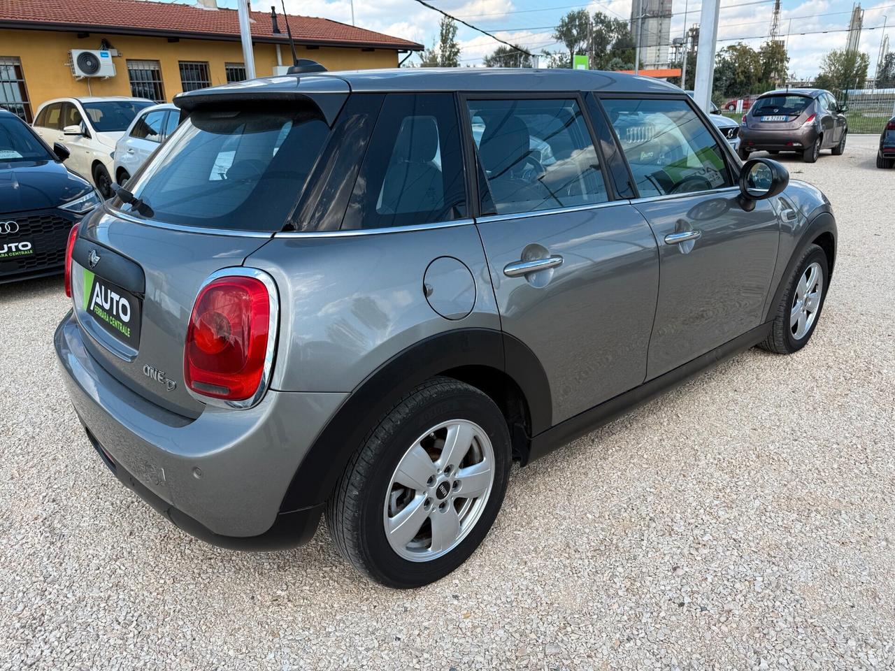 Mini 1.5 One D Business XL 5 porte