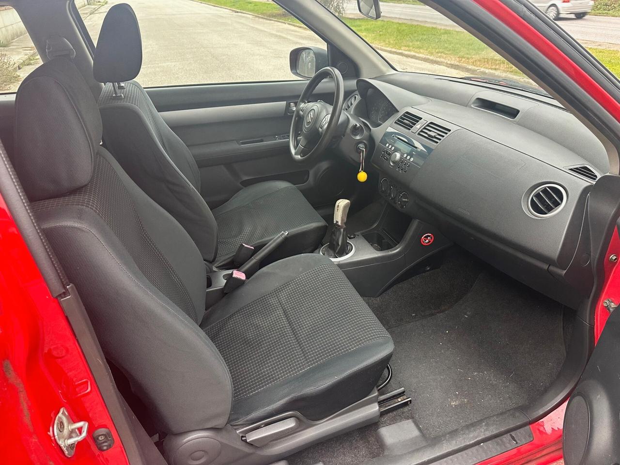 Suzuki Swift 1.3 3p. GL ok neo patentati