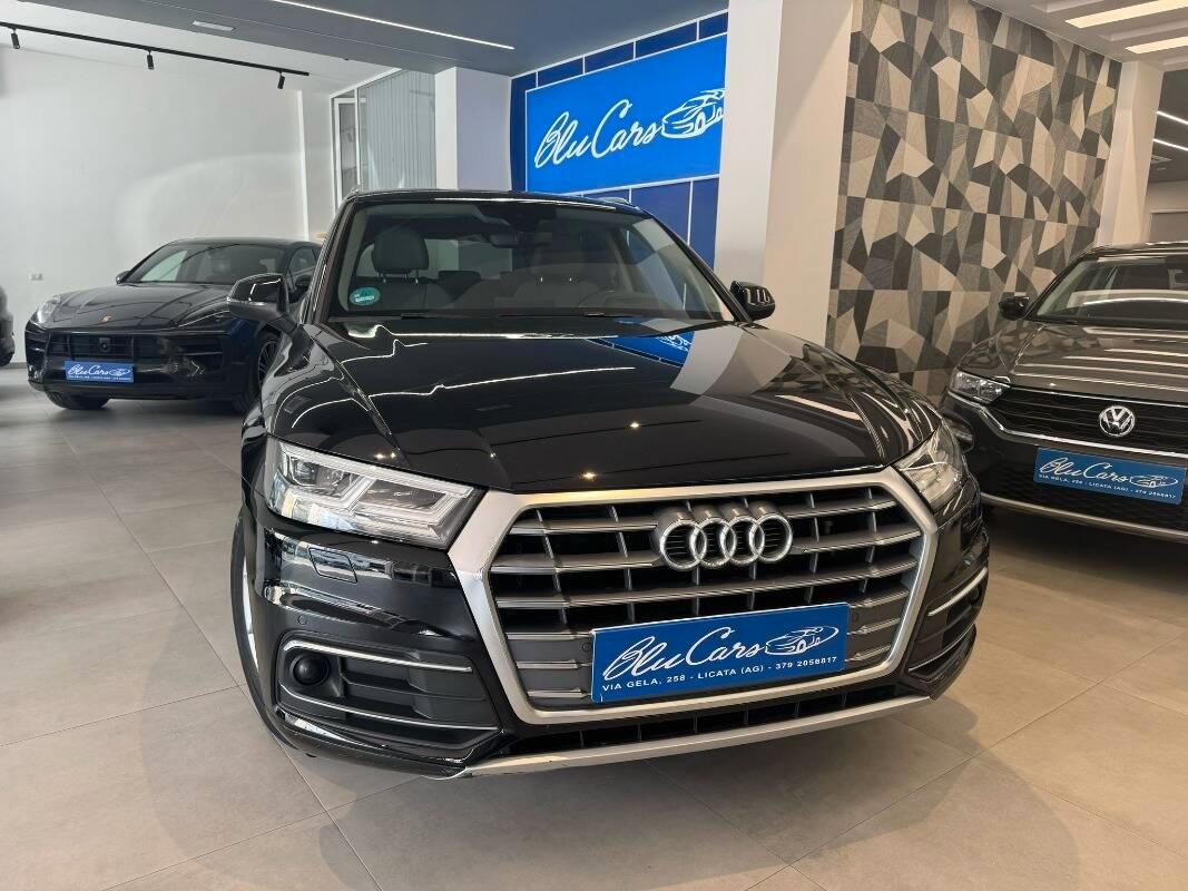 Audi Q5 35 2.0 tdi mhev Business Sport 163cv s-tronic