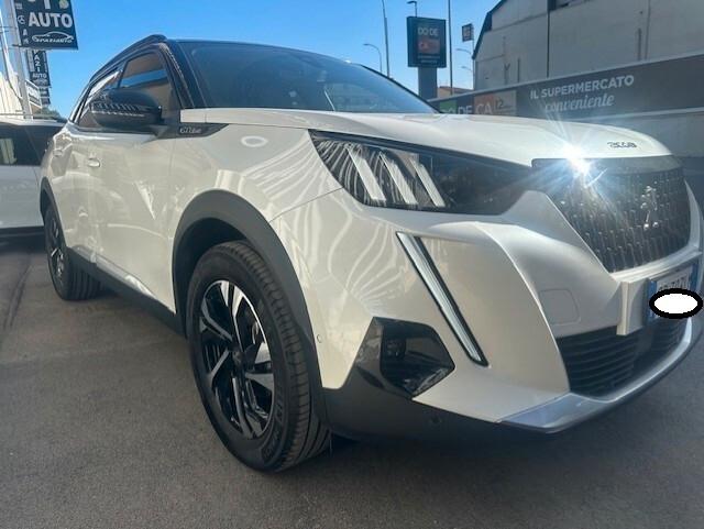 PEUGEOT 2008 GT LINE