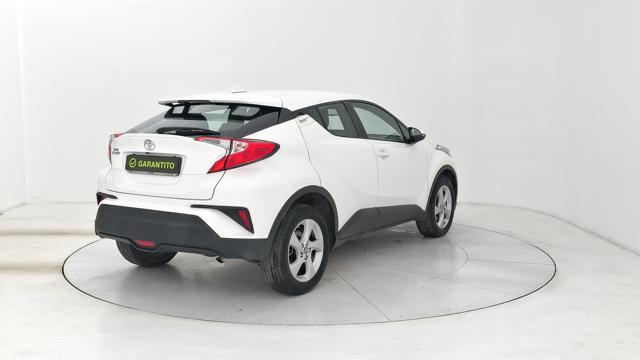 TOYOTA C-HR 1.2t Active 2wd