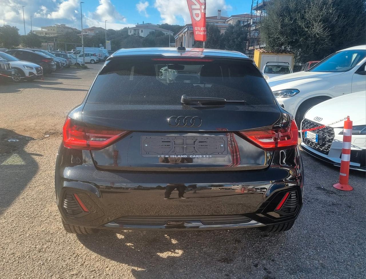 Audi A1 citycarver 35 TFSI