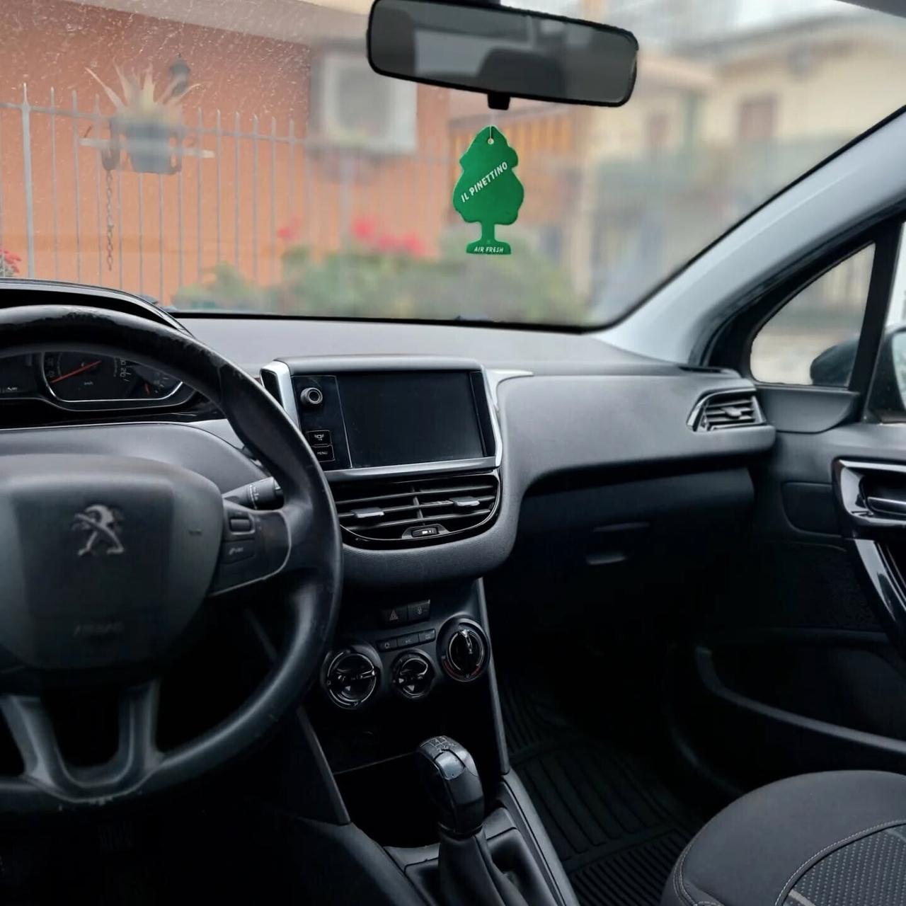 Peugeot 208 1.4 HDi 68 CV 5 porte Active