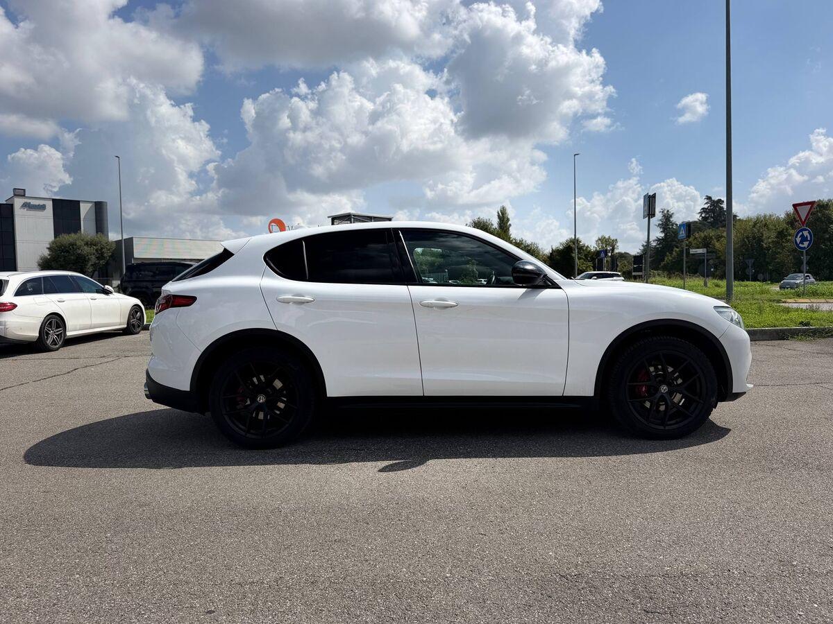 Alfa Romeo Stelvio Stelvio 2.0 t Super Q4 280cv auto