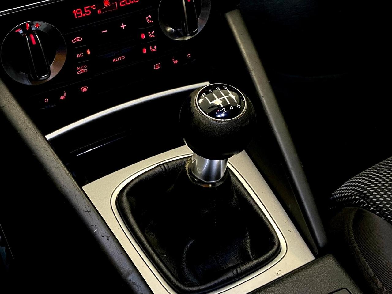 Audi A3 SPB 2.0 TDI 140 Ambition - Restyling